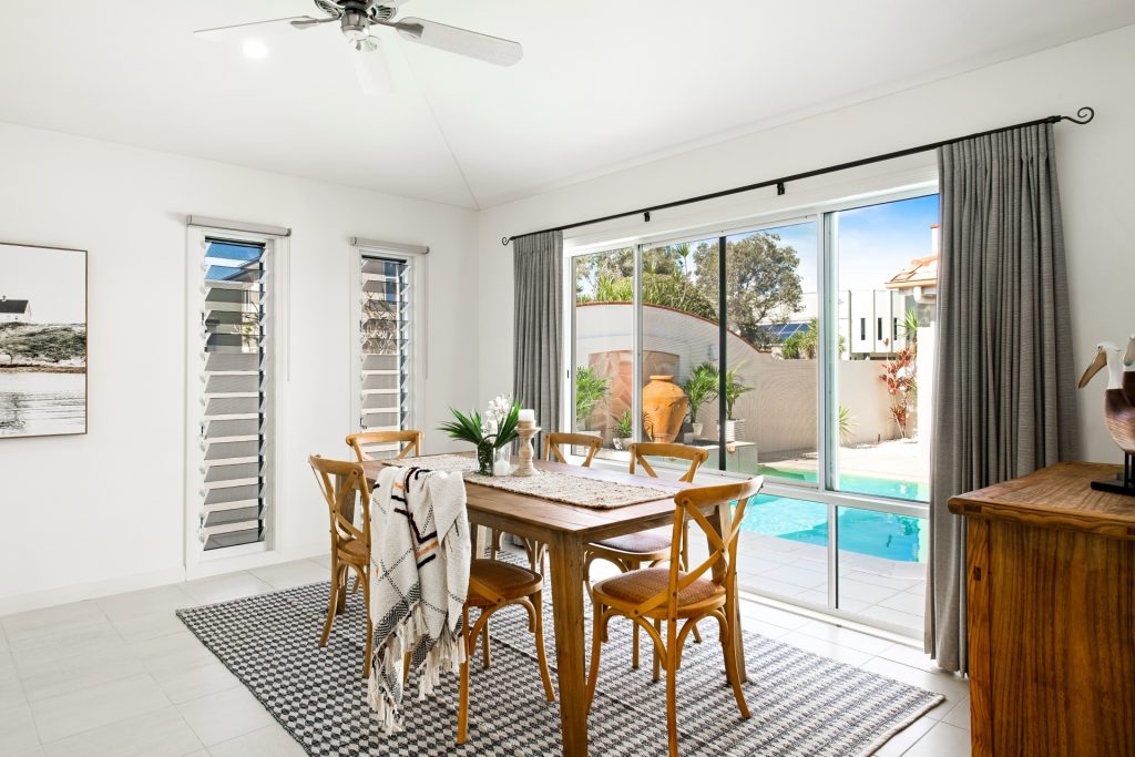 2 Teneriffe Court, Kawana Island QLD 4575 - photo 4