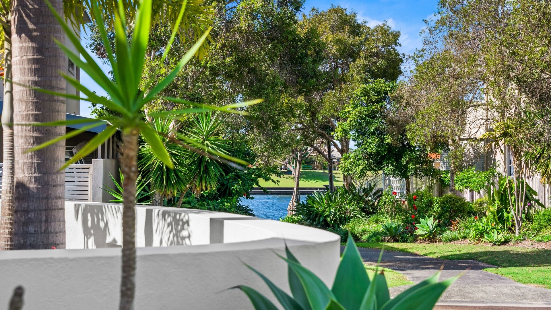 2 Teneriffe Court, Kawana Island QLD 4575 - photo 35