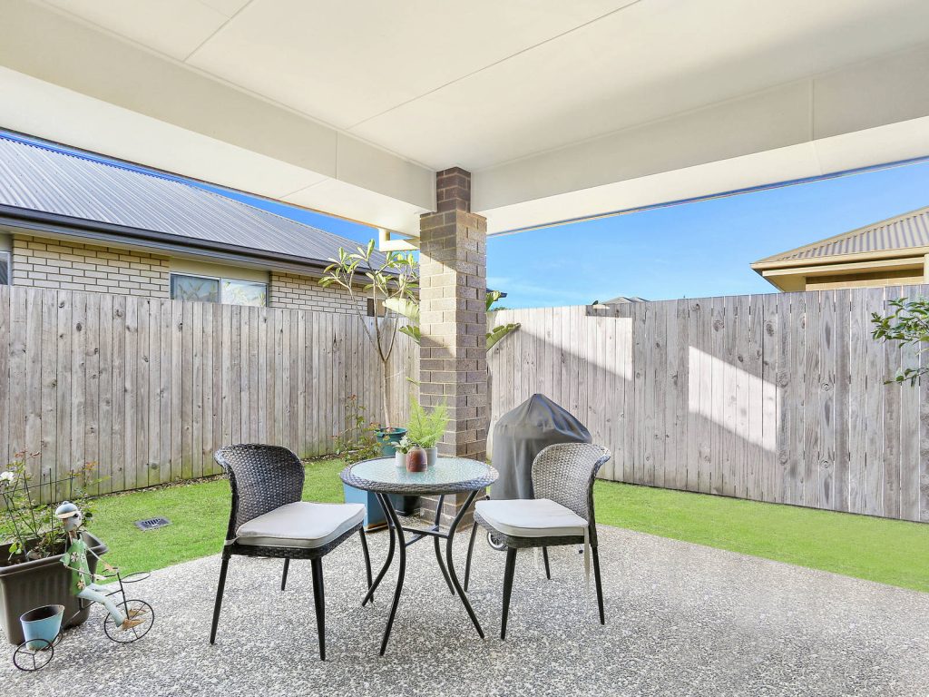 1&2/1 Maber Street, Meridan Plains QLD 4551 - photo 4