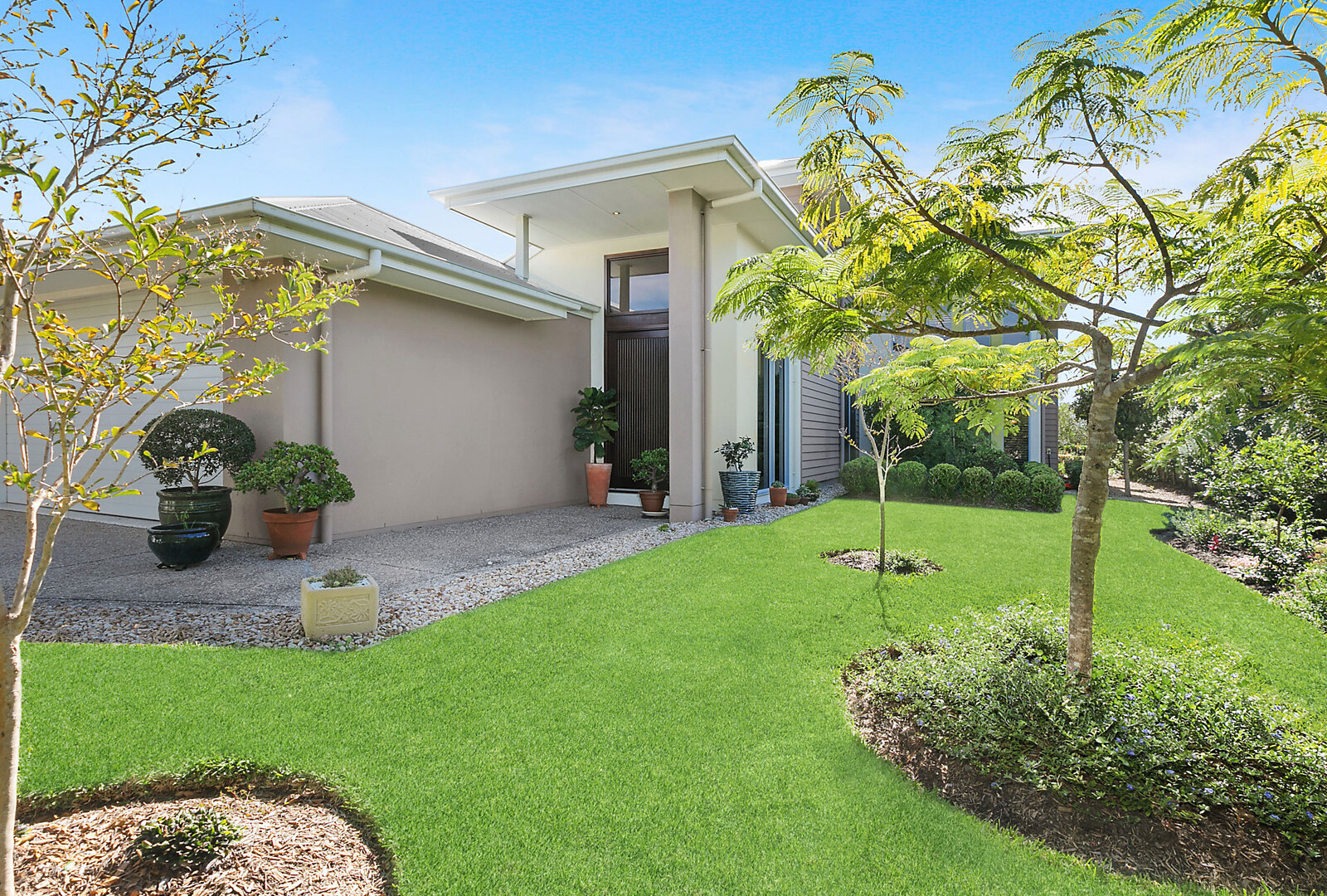 4 Buruwang Street, Birtinya QLD 4575 - photo 2