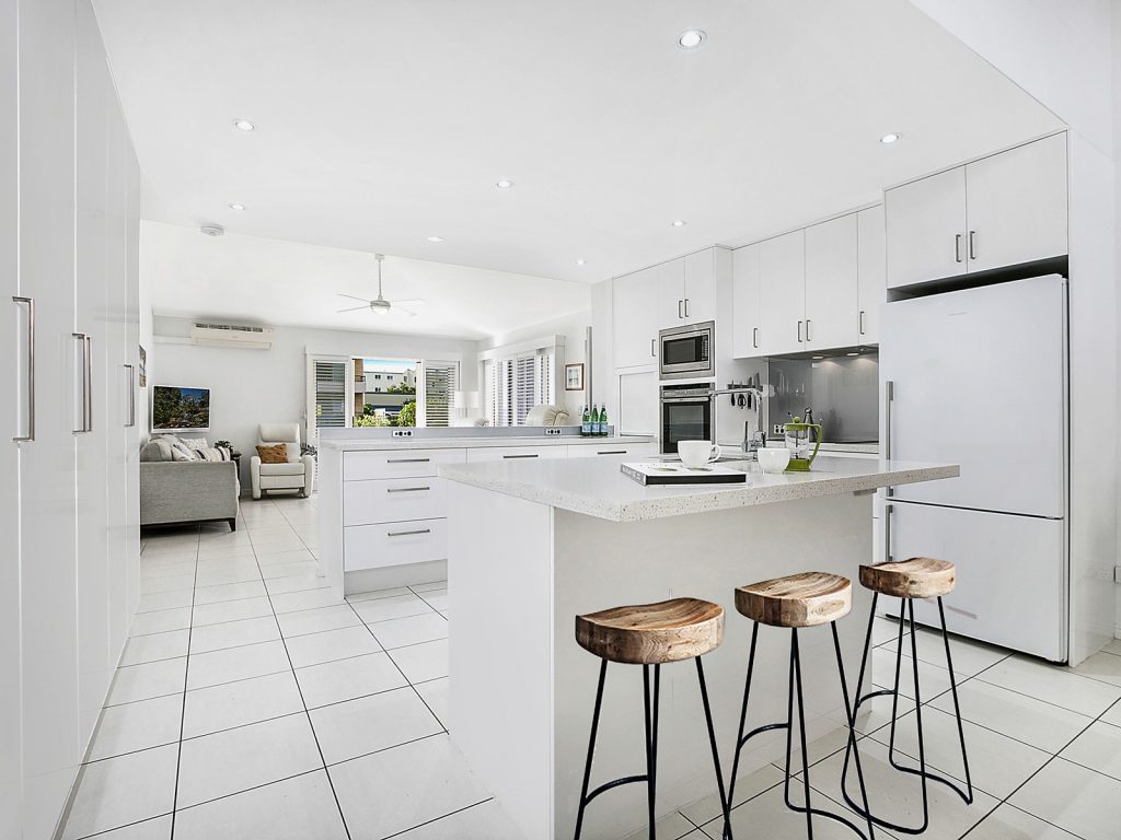 2/2 Burke Street, Golden Beach QLD 4551 - photo 2