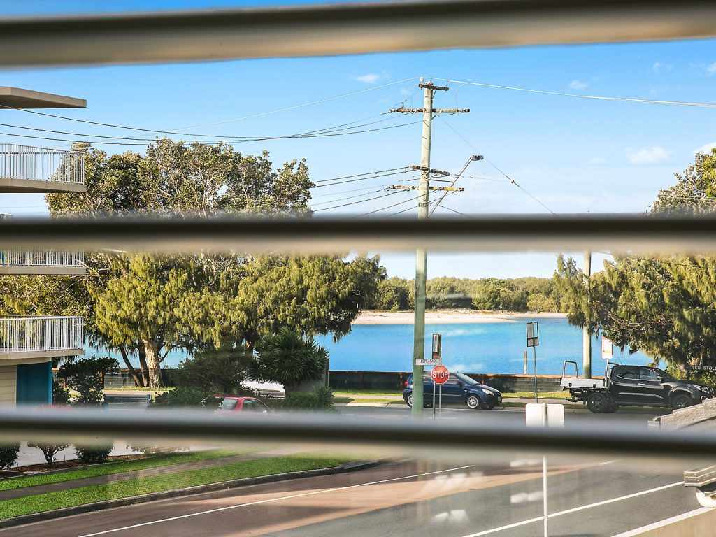 2/2 Burke Street, Golden Beach QLD 4551 - photo 7