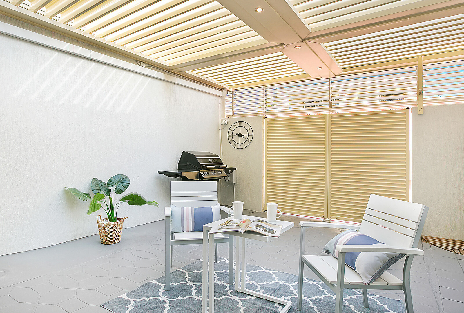 2/2 Burke Street, Golden Beach QLD 4551 - photo 9