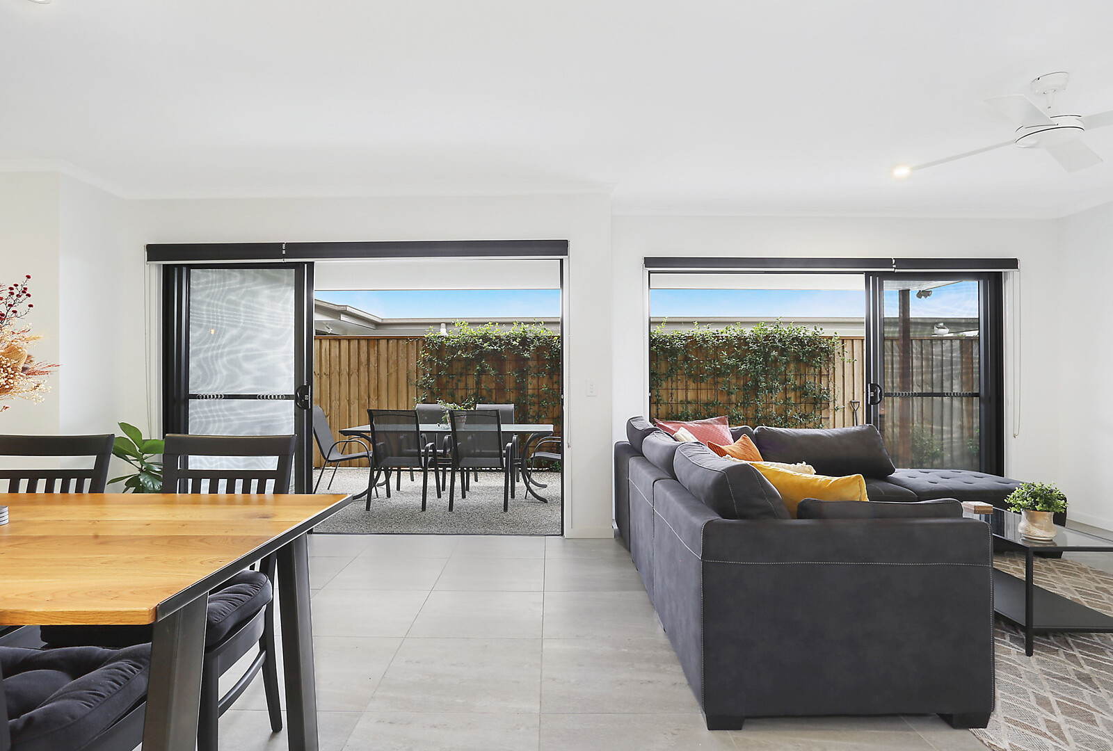 27 Meredith Crescent, Baringa QLD 4551 - photo 2