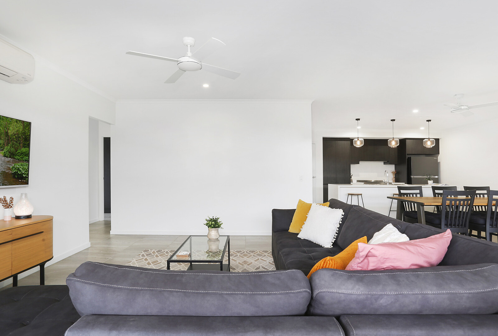 27 Meredith Crescent, Baringa QLD 4551 - photo 4