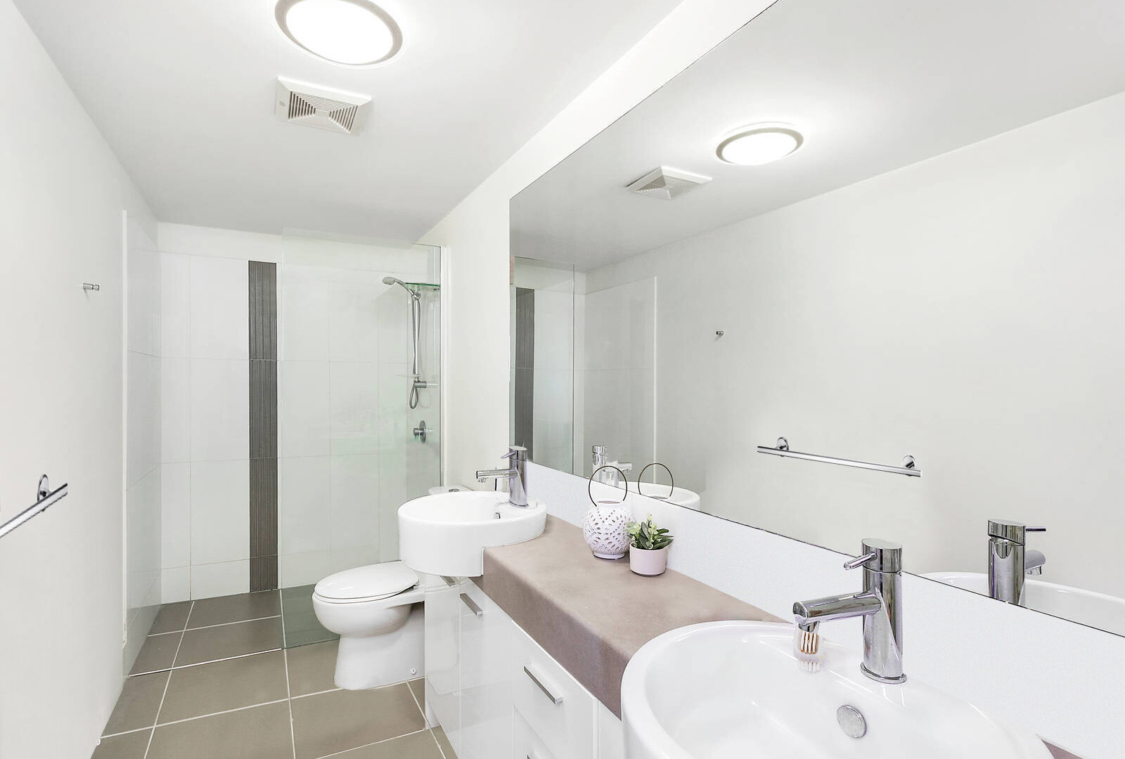 327/21 Innovation Parkway, Birtinya QLD 4575 - photo 8