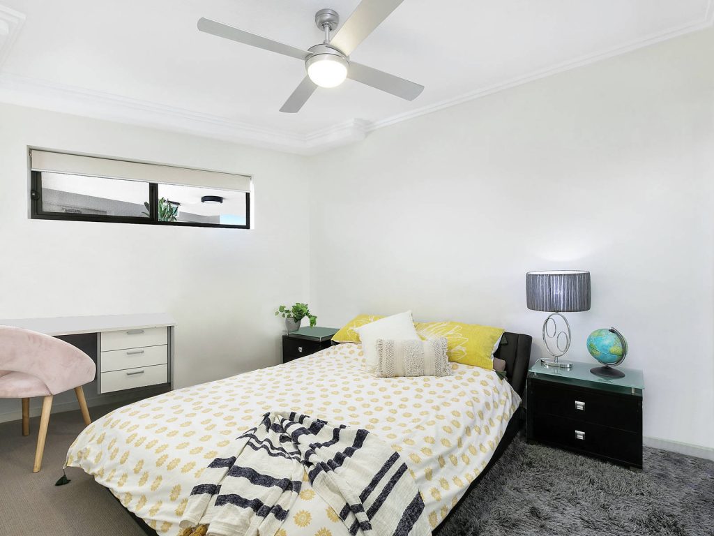 327/21 Innovation Parkway, Birtinya QLD 4575 - photo 9