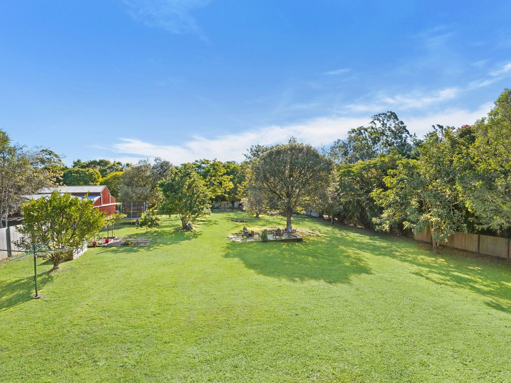 27 Crittenden Road, Glass House Mountains QLD 4518 - photo 5