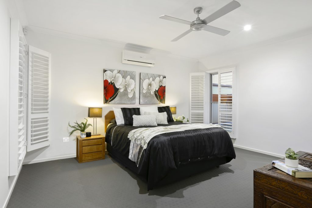 8 Buoy Court, Birtinya QLD 4575 - photo 11
