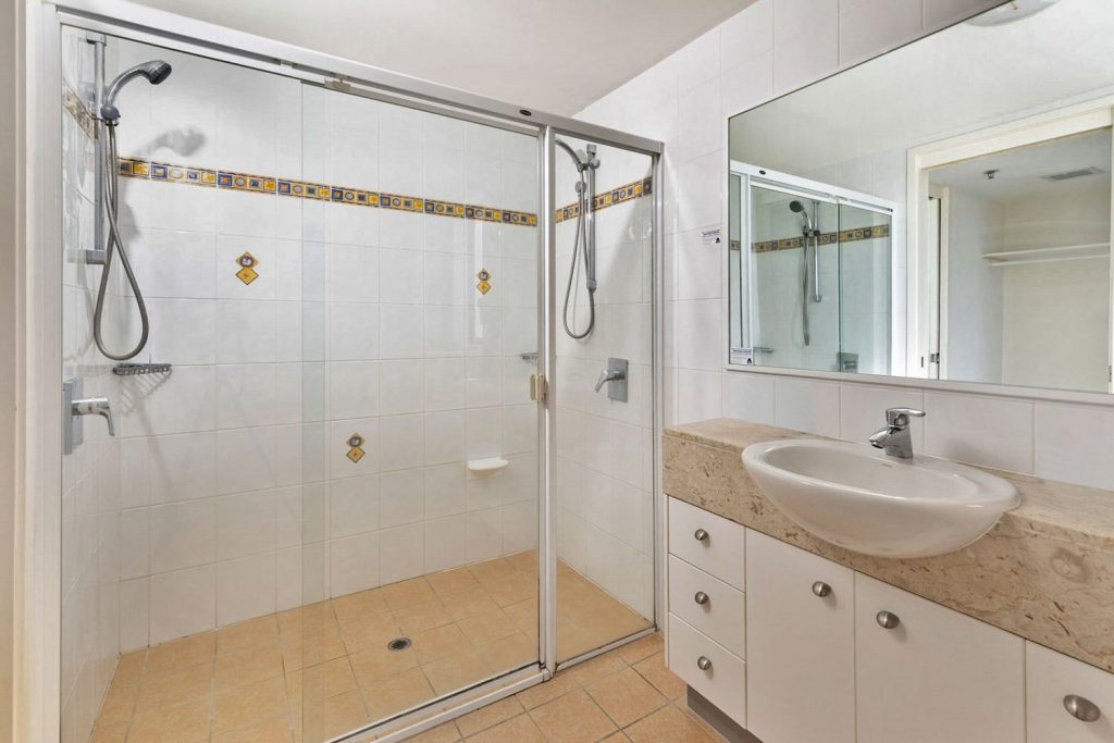 601/17 Leeding Terrace, Caloundra QLD 4551 - photo 7