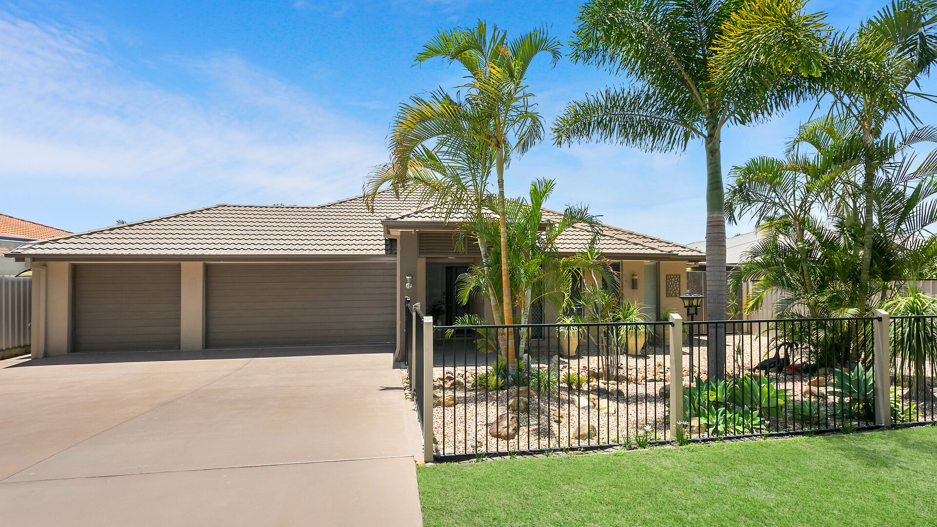 20 Bondi Court, Sandstone Point QLD 4511 - photo 3