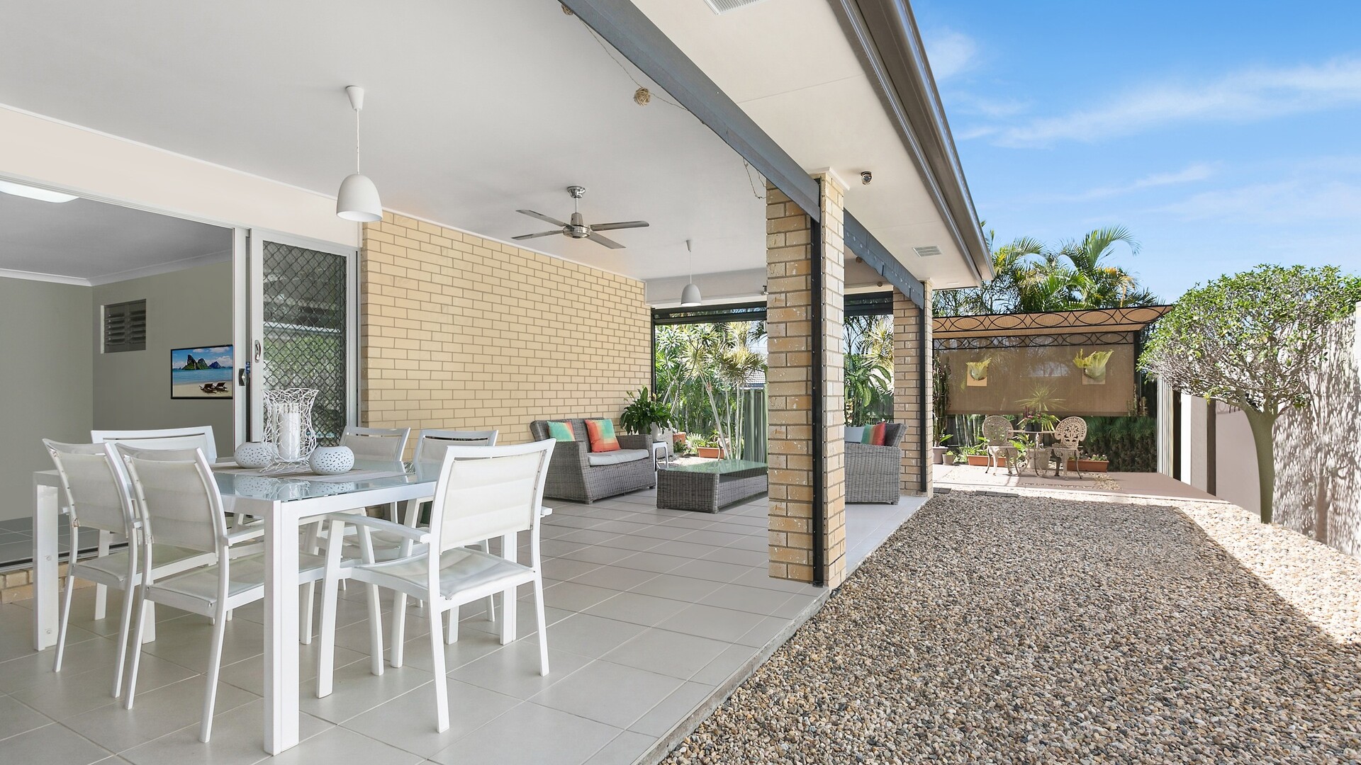 20 Bondi Court, Sandstone Point QLD 4511 - photo 5