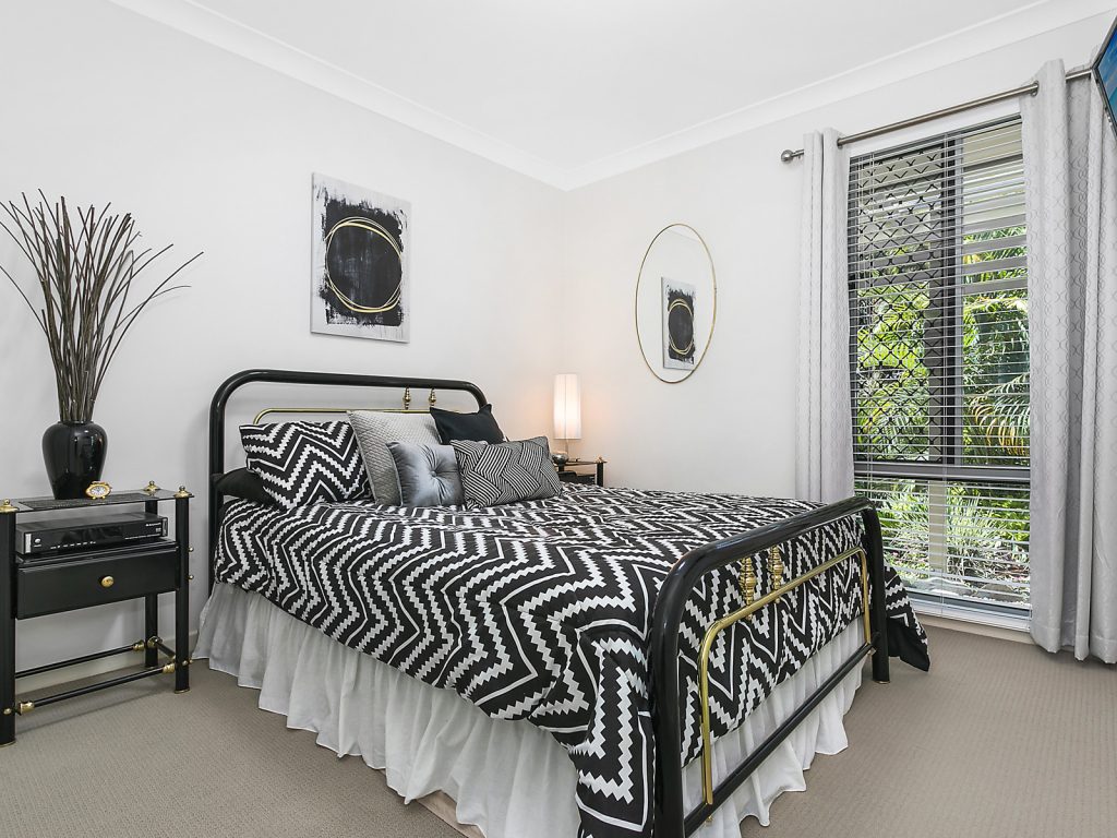 20 Bondi Court, Sandstone Point QLD 4511 - photo 9