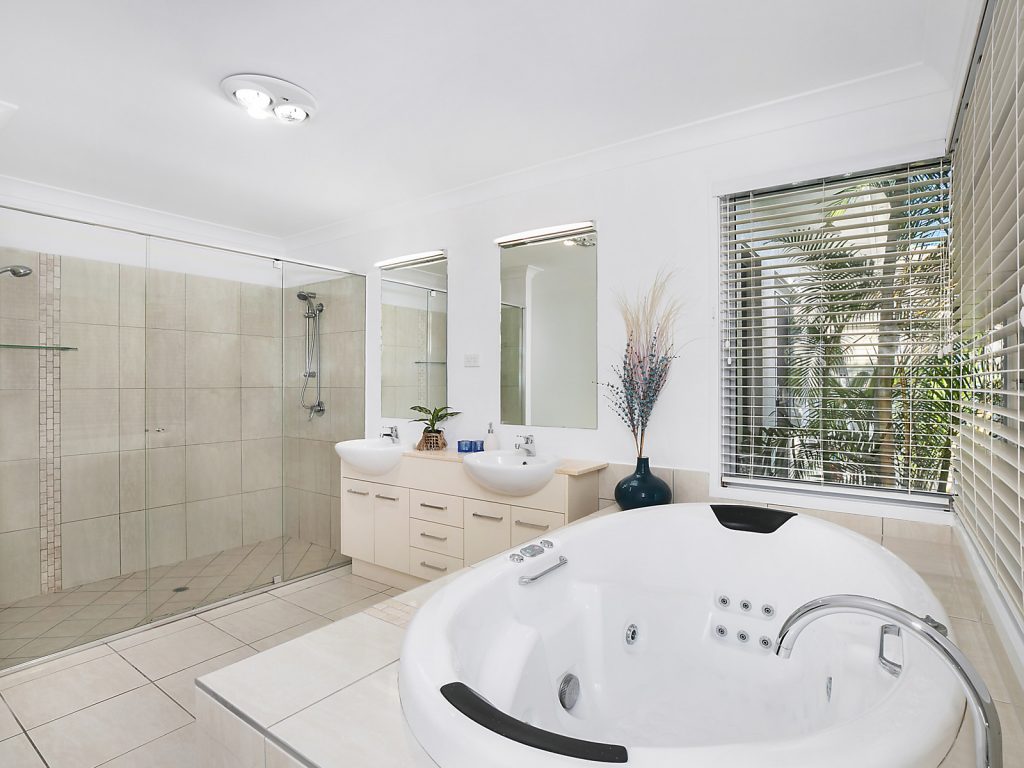 3 Easter Street, Kawana Island QLD 4575 - photo 14
