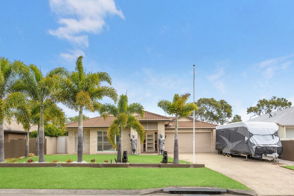 Sold - 5 Hartley Crescent - New Property in Pelican Waters - Real Estate by Yolanda Williams
