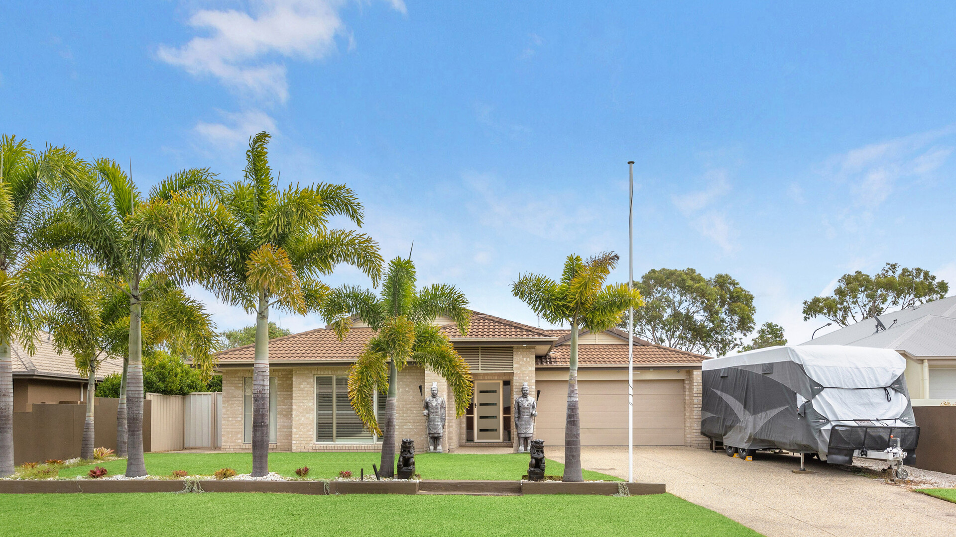 Sold - 5 Hartley Crescent - New Property in Pelican Waters - Real Estate by Yolanda Williams