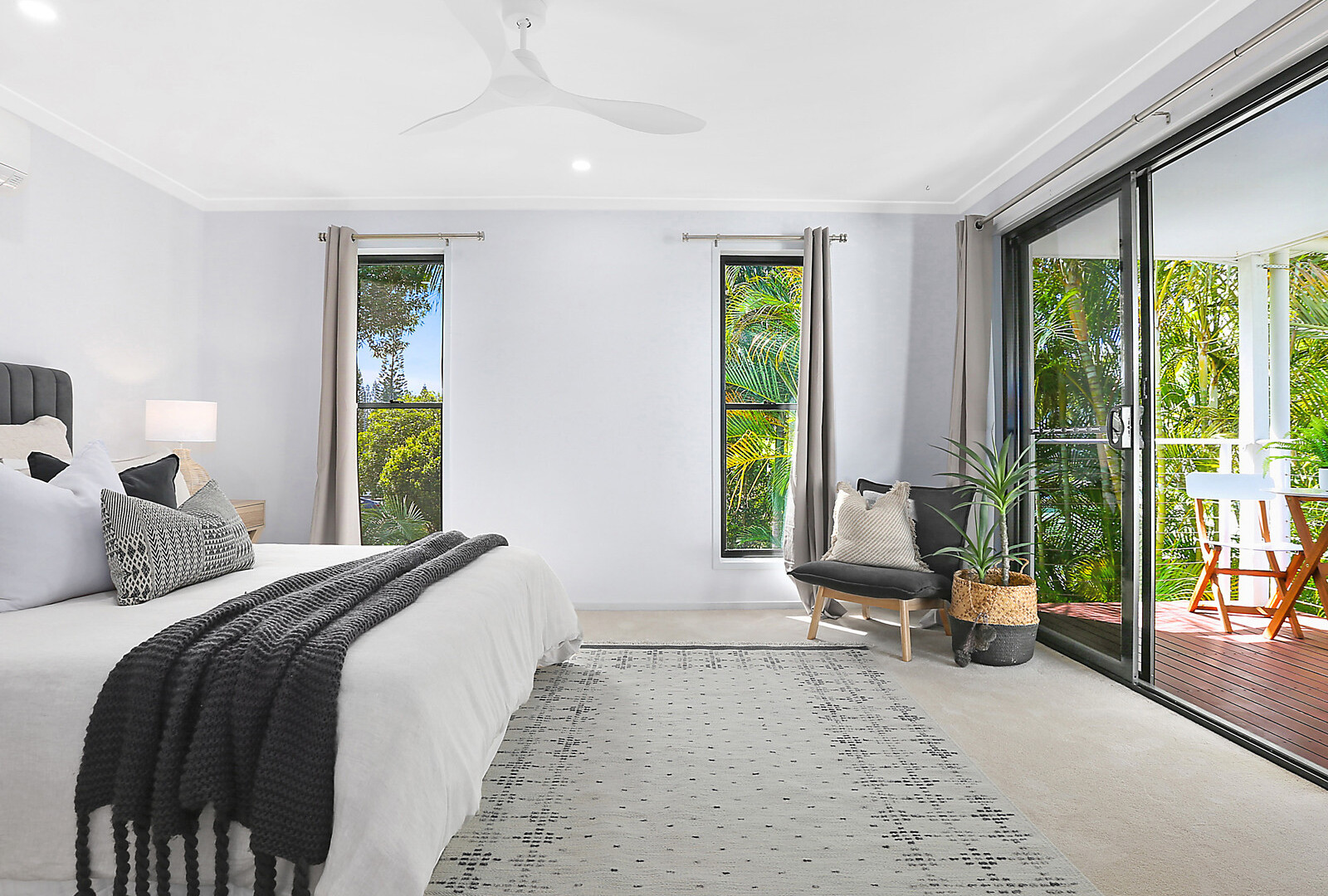 7 Melos Place, Kawana Island QLD 4575 - photo 12