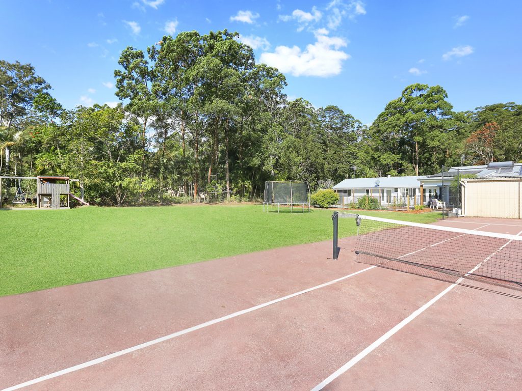 5 Addlington Street, Landsborough QLD 4550 - photo 13