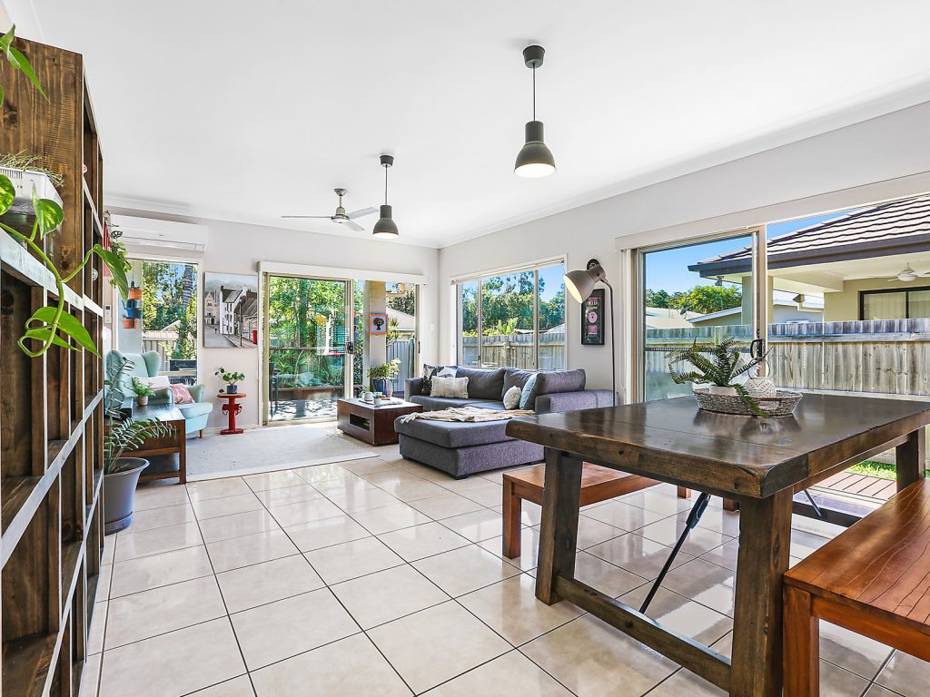 8 Stavewood Street, Meridan Plains QLD 4551 - photo 2
