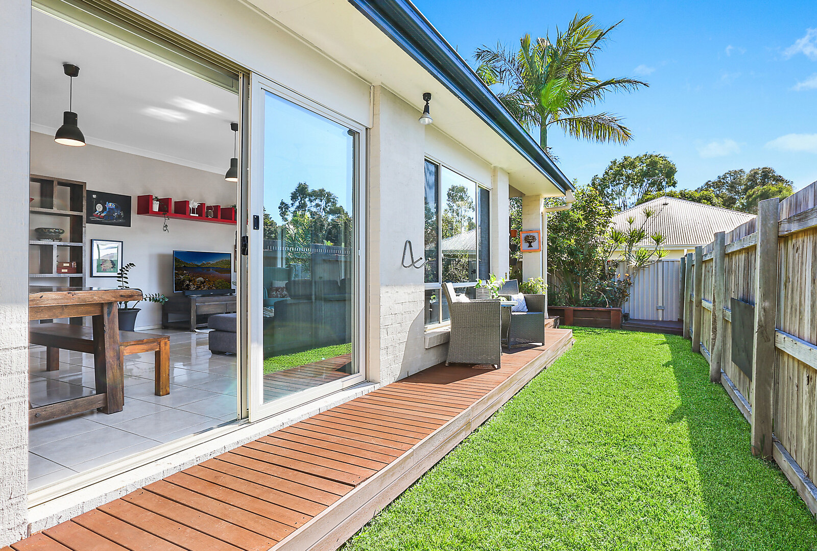8 Stavewood Street, Meridan Plains QLD 4551 - photo 4