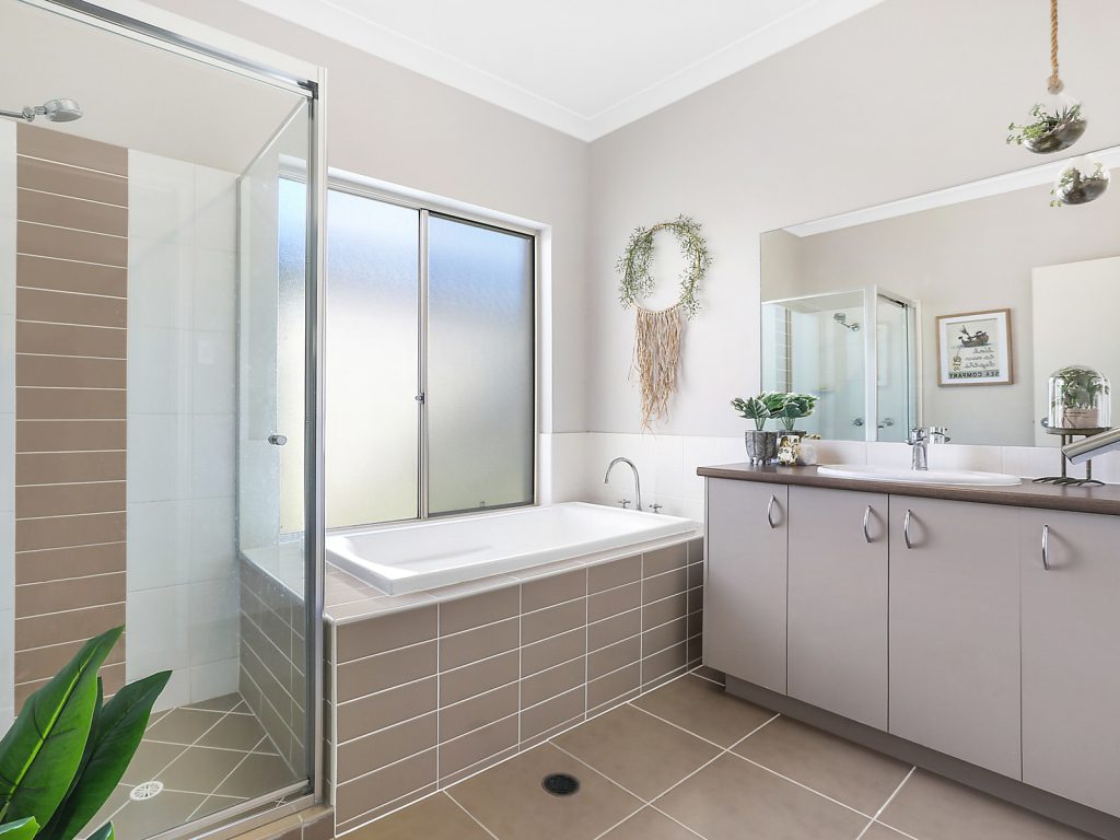 8 Stavewood Street, Meridan Plains QLD 4551 - photo 8