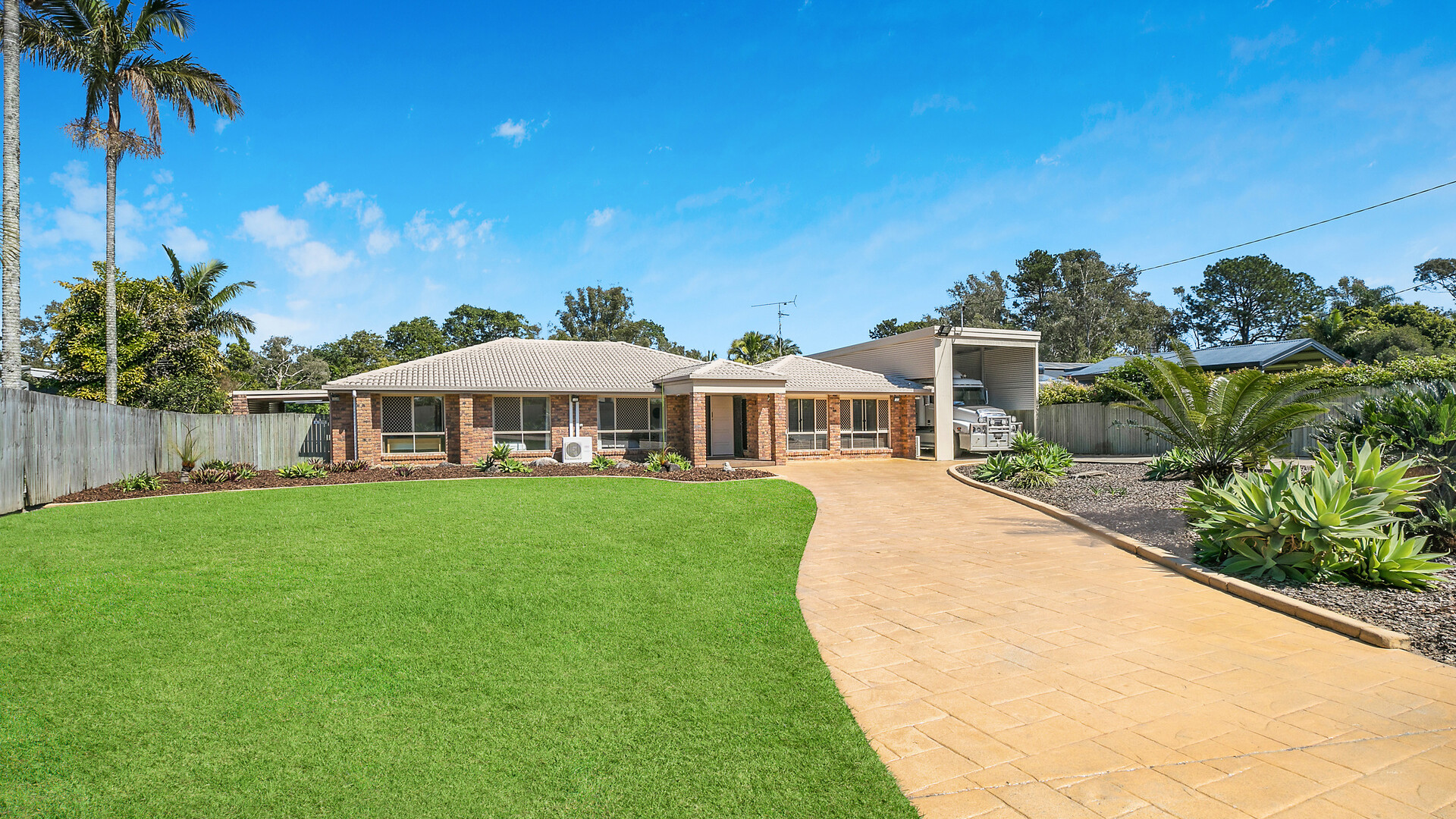 29 Casuarina Drive, Little Mountain QLD 4551 - photo 2