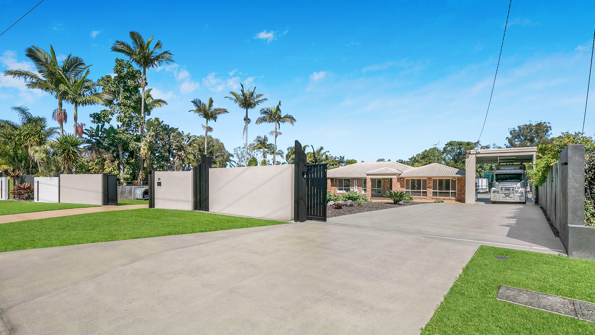 29 Casuarina Drive, Little Mountain QLD 4551 - photo 12