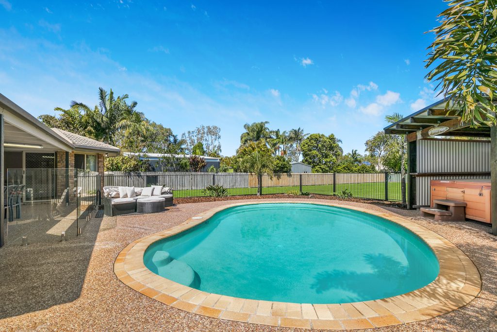29 Casuarina Drive, Little Mountain QLD 4551 - photo 8