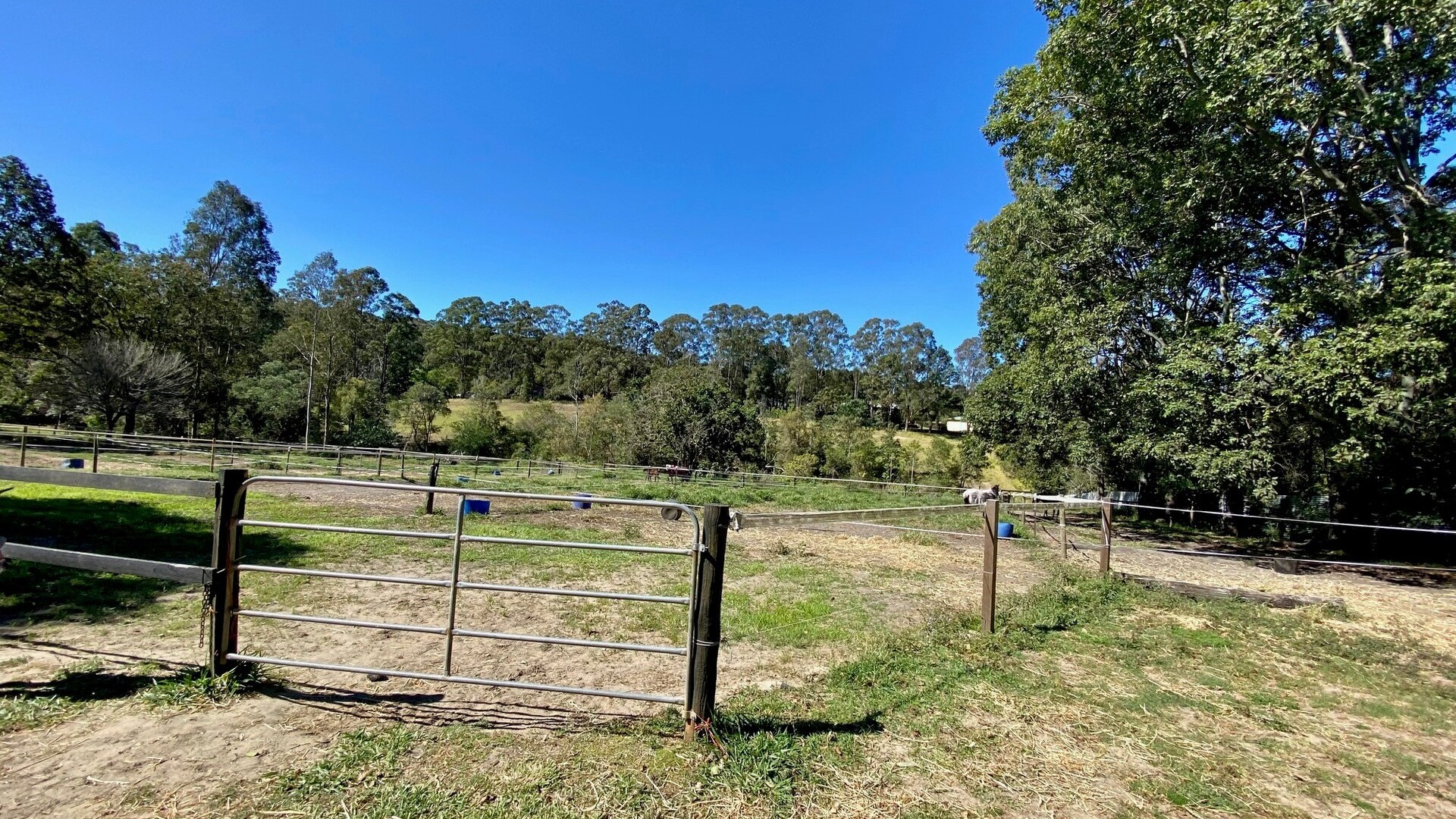 34 Storrs Road, Peachester QLD 4519 - photo 7