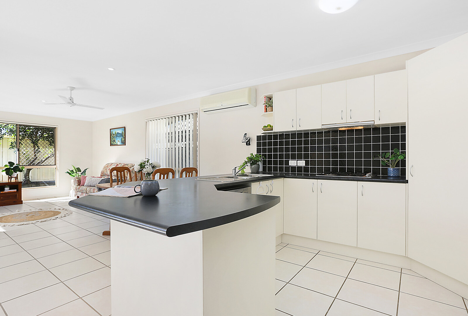 2 Kamala Place, Meridan Plains QLD 4551 - photo 2