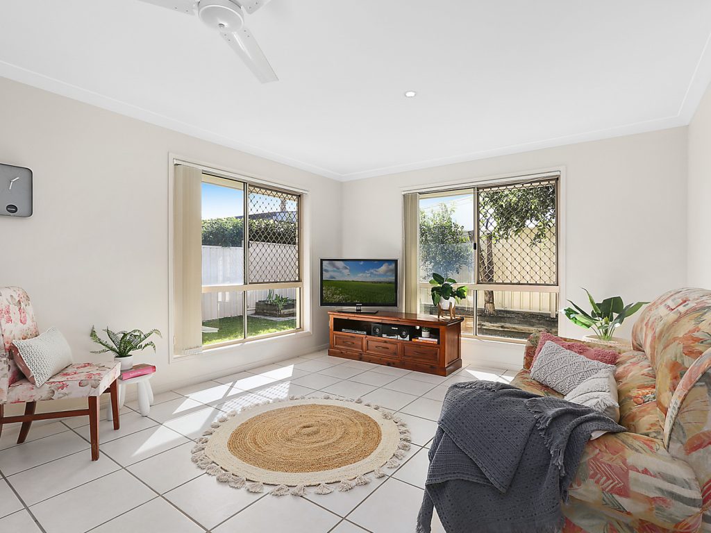 2 Kamala Place, Meridan Plains QLD 4551 - photo 3