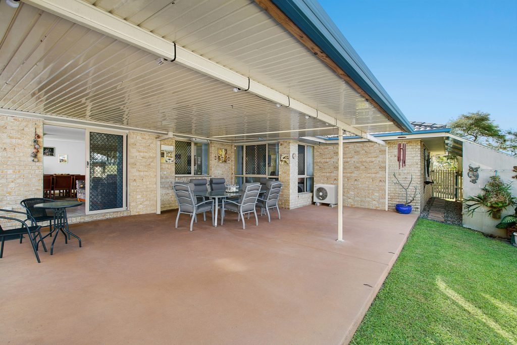 1 Huon Place, Currimundi QLD 4551 - photo 6