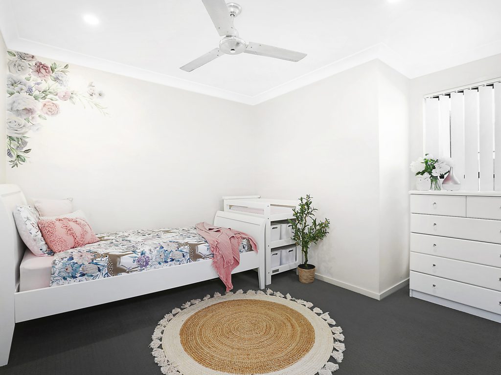 77 Haslewood Crescent, Meridan Plains QLD 4551 - photo 9
