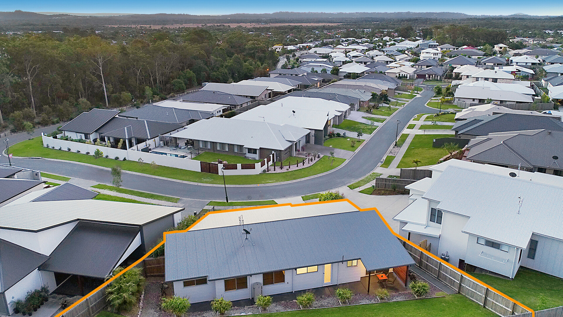 15 Tree View Crescent, Little Mountain QLD 4551 - photo 8
