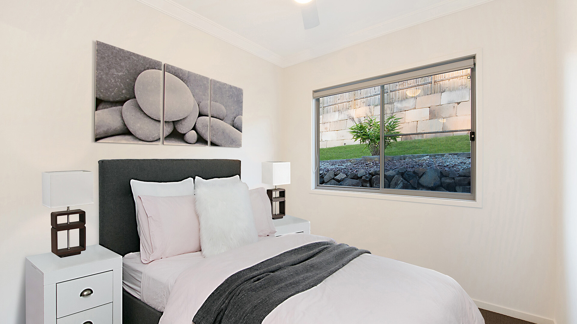 15 Tree View Crescent, Little Mountain QLD 4551 - photo 9