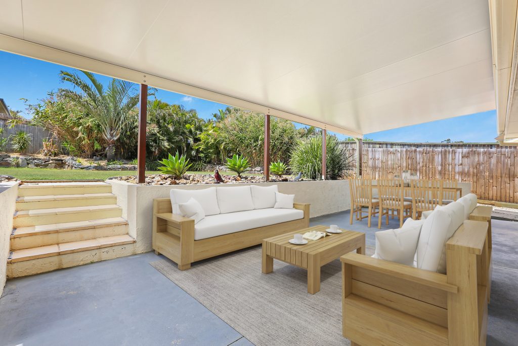 9 Smerdon Way, Glass House Mountains QLD 4518 - photo 5