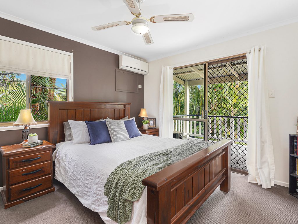4 Leach Avenue, Landsborough QLD 4550 - photo 6