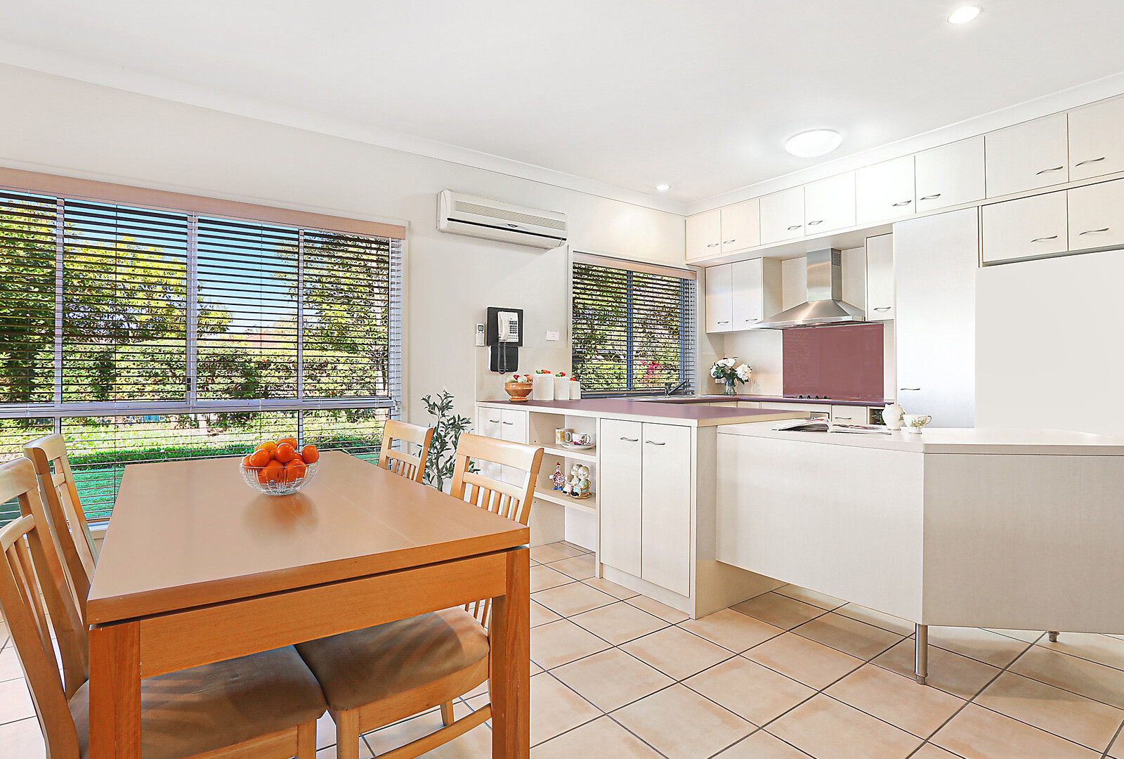 150/2 Grand Parade, Kawana Island QLD 4575 - photo 6