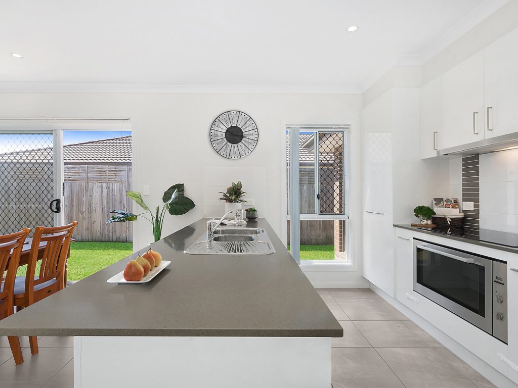 2/47 Grice Crescent, Ningi QLD 4511 - photo 2