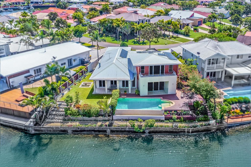 19 Dugong Crescent, Banksia Beach QLD 4507 - photo 16