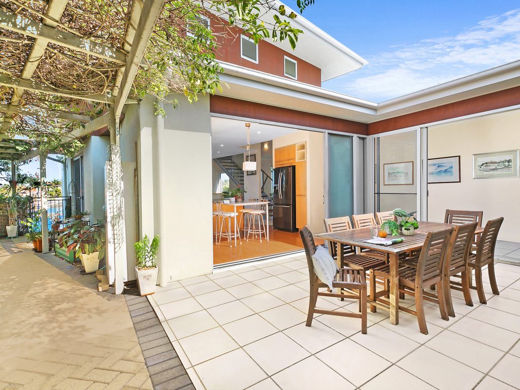 19 Dugong Crescent, Banksia Beach QLD 4507 - photo 6