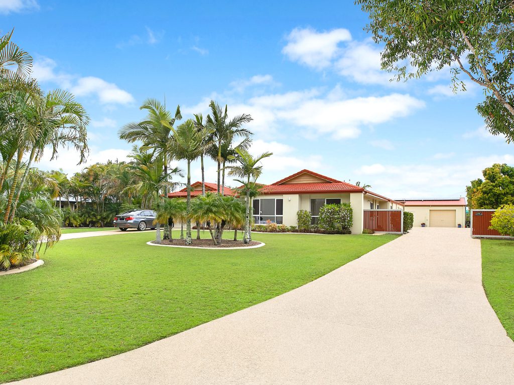 61 Koala Court, Little Mountain QLD 4551 - photo 11