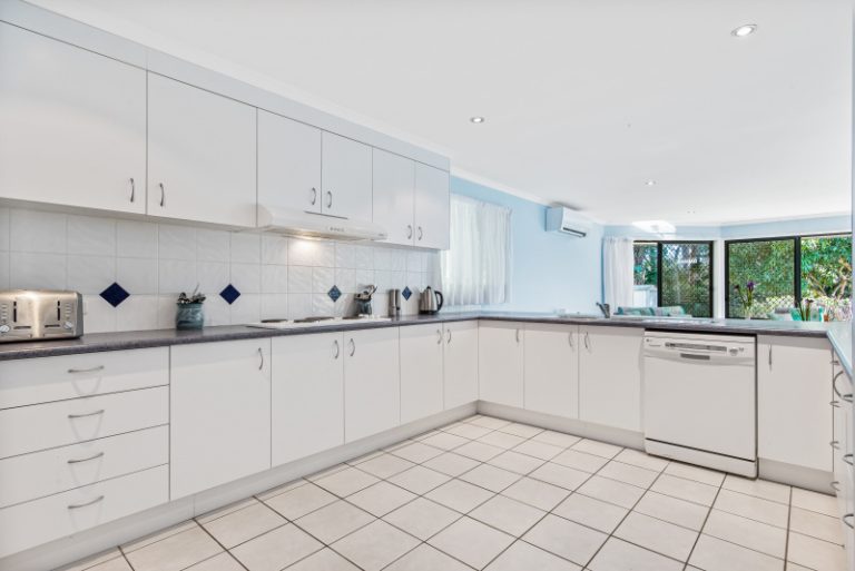 22 Toriana Place, Beerwah QLD 4519 - photo 3