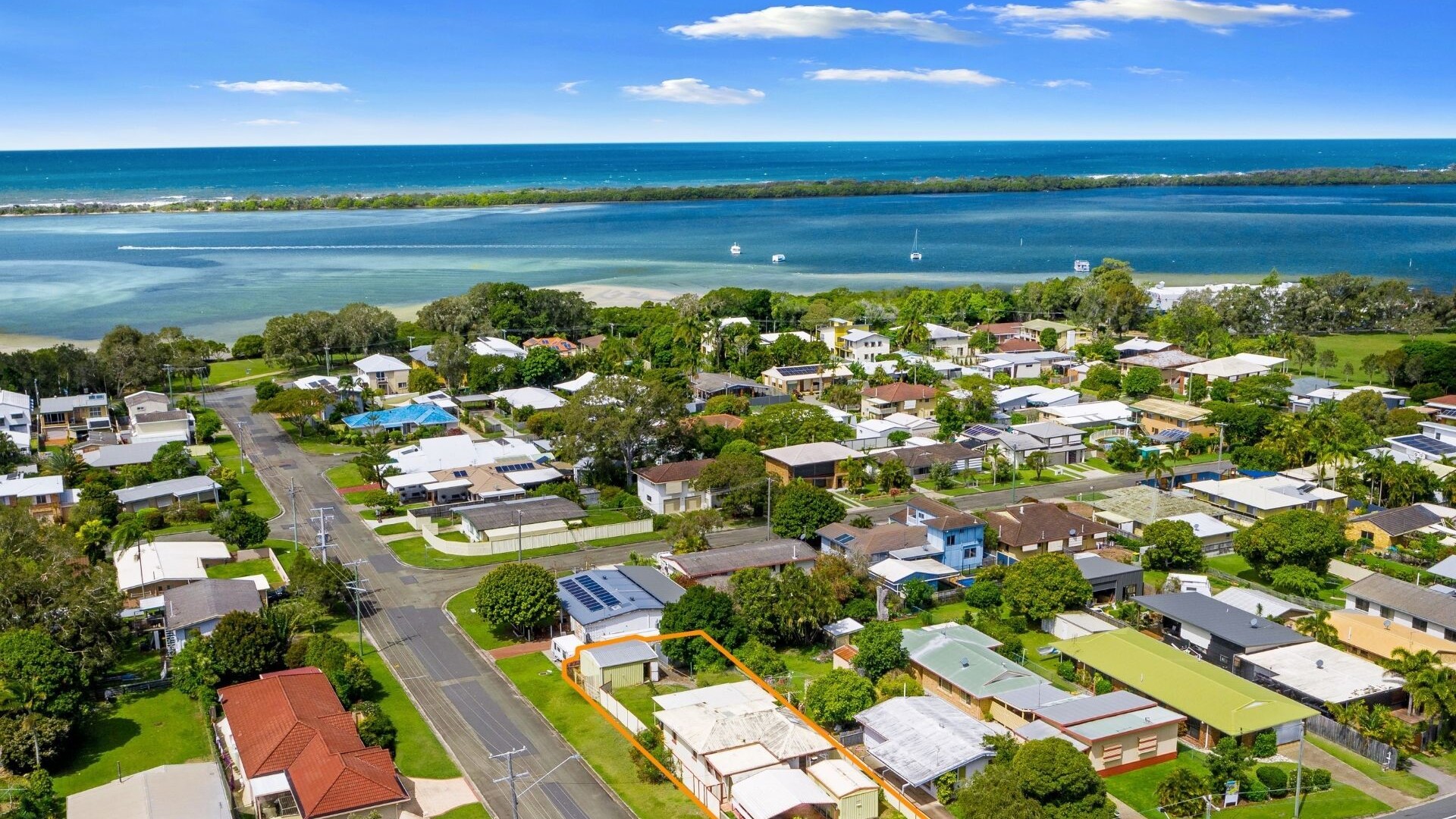137 Landsborough Parade, Golden Beach QLD 4551 - photo 2