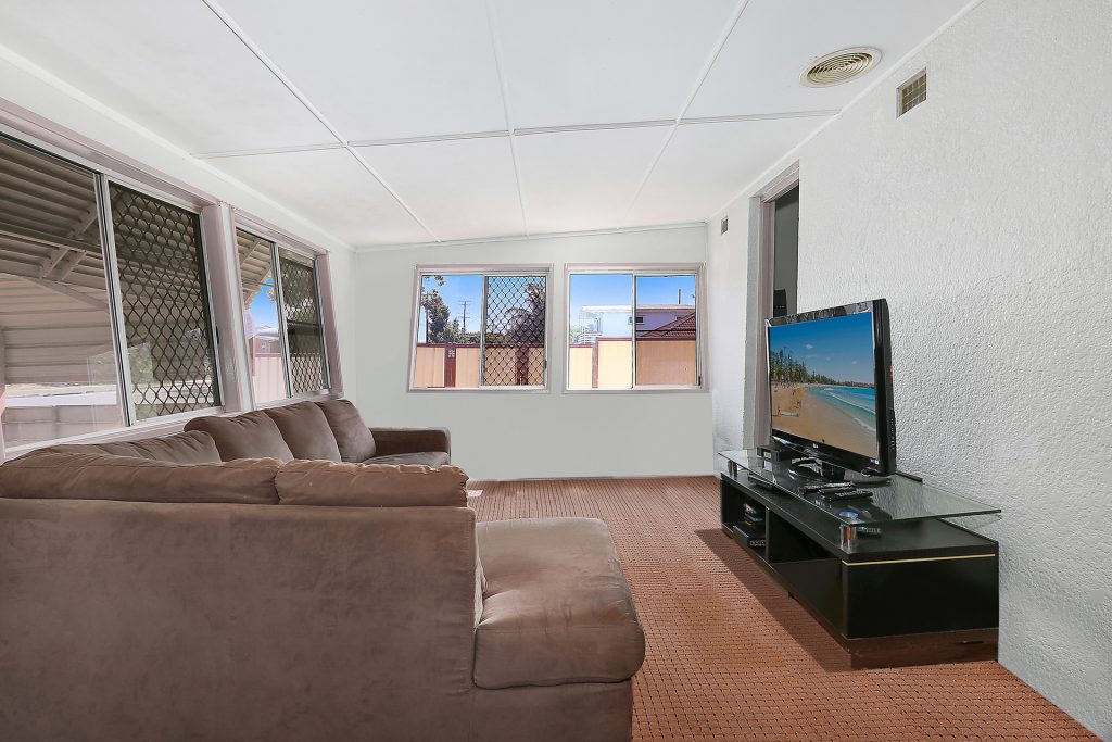 137 Landsborough Parade, Golden Beach QLD 4551 - photo 4