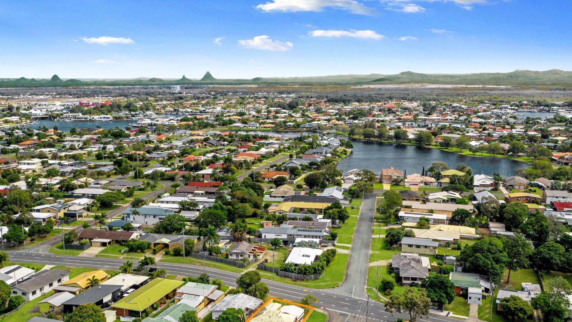 137 Landsborough Parade, Golden Beach QLD 4551 - photo 8