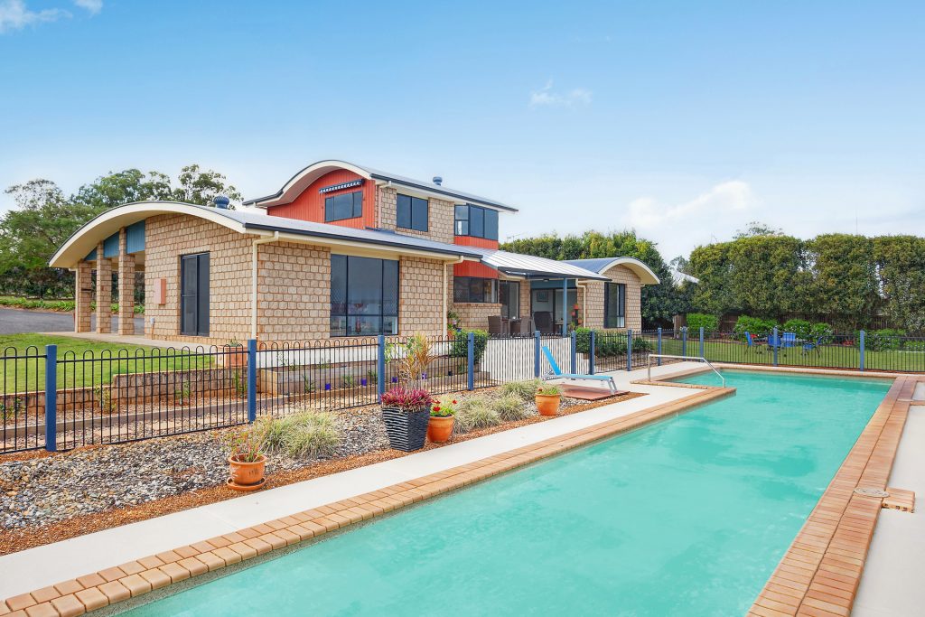 85 Coonowrin Road, Glass House Mountains QLD 4518 - photo 3