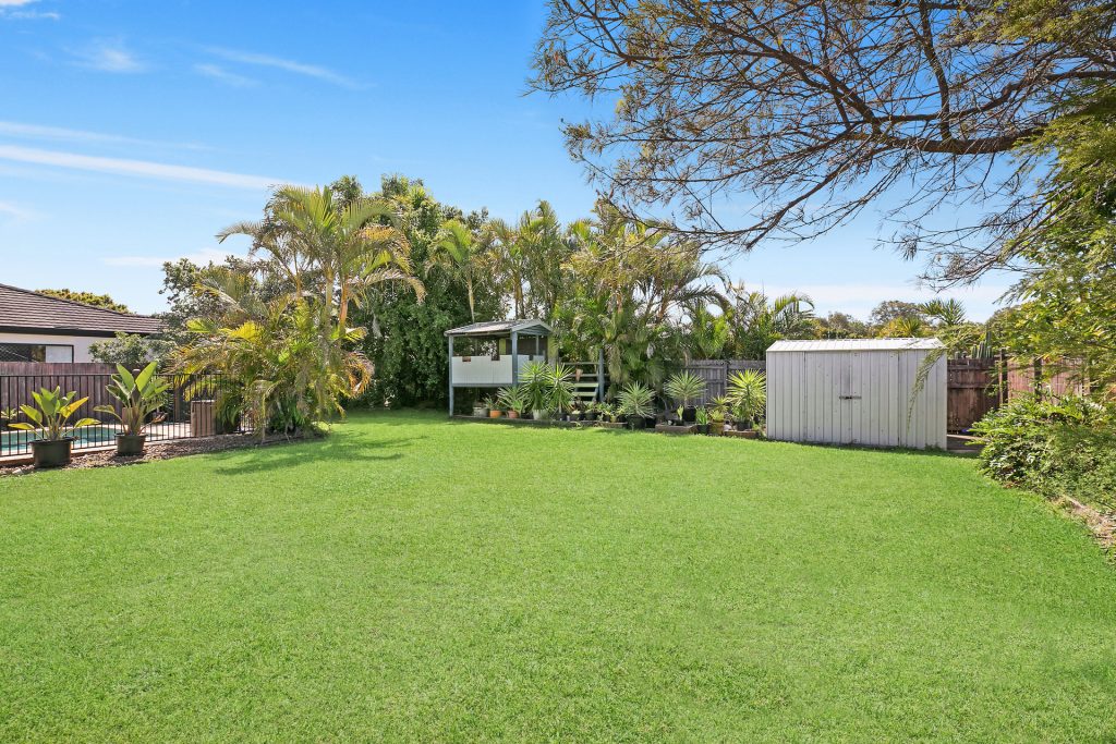 7 Kamala Place, Meridan Plains QLD 4551 - photo 2