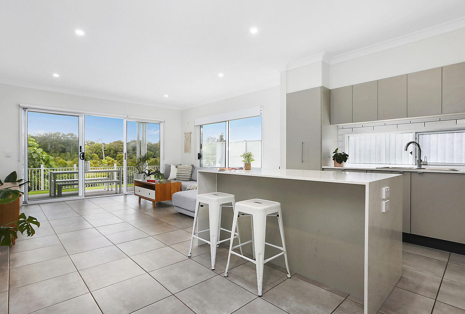 22 Magnetic Lane, Meridan Plains QLD 4551 - photo 5