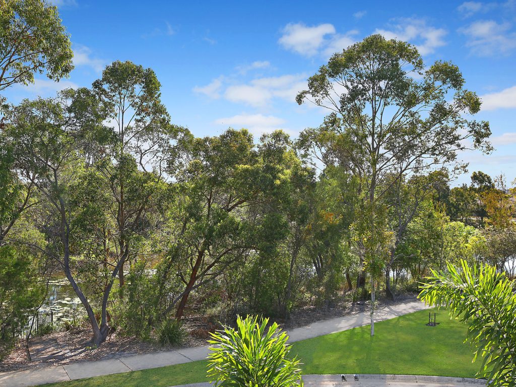 12 Park Hollow Mews, Little Mountain QLD 4551 - photo 13